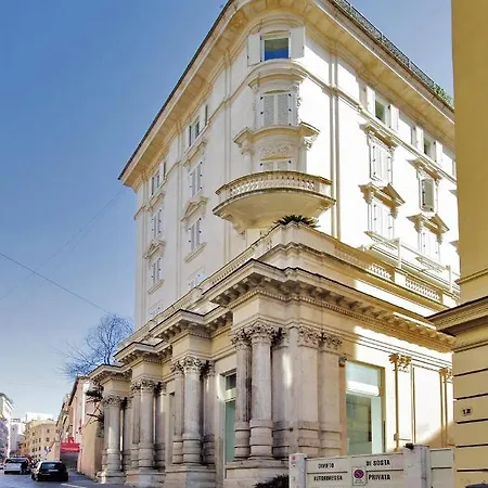 Luxury To Spanish Steps Roma