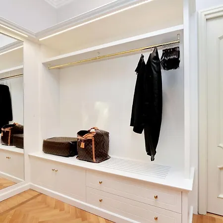 Luxury To Spanish Steps Daire Roma