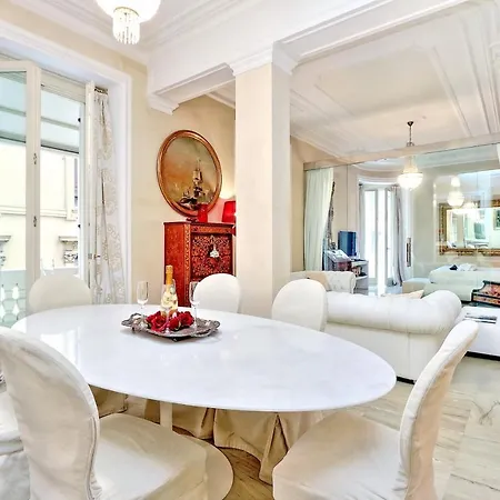Luxury To Spanish Steps *