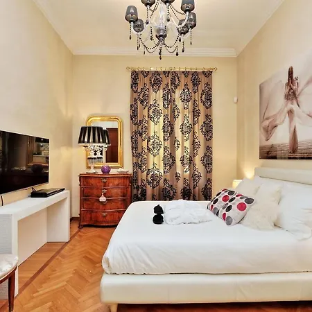 Daire Luxury To Spanish Steps